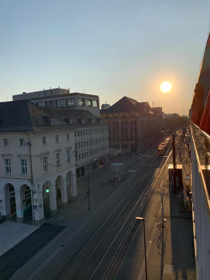 Hotel Am Markt Karlsruhe Exterior foto